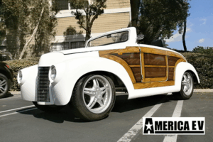 White Woody 39 Roadster 4 Passenger Golf Cart affordable golf cart rental, golf cart rent cabo san lucas